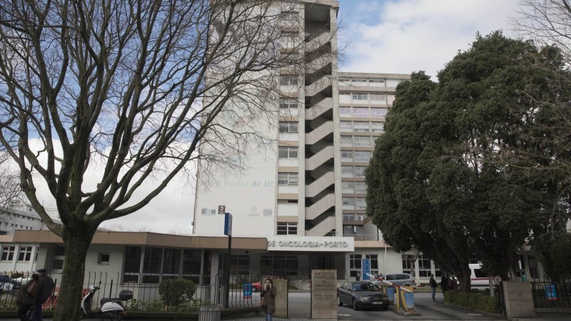 Mais de 20 cirurgiões do IPO do Porto entregam escusas de responsabilidade