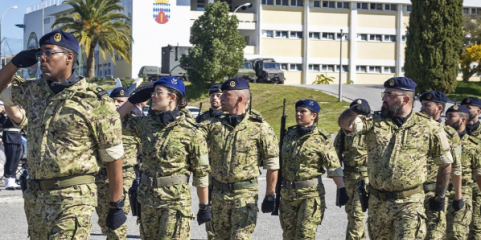 Sindicato anuncia “acordo histórico” para a carreira dos médicos civis das Forças Armadas