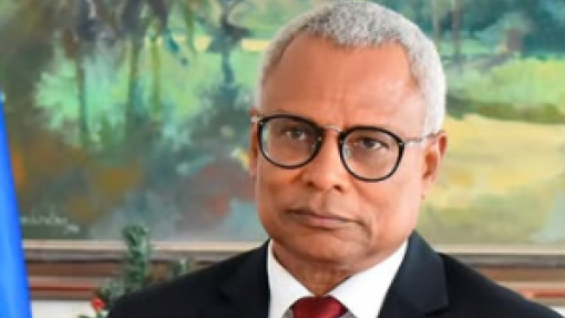 PR de Cabo-Verde quer "novas avenidas" na cooperação em Saúde com Portugal