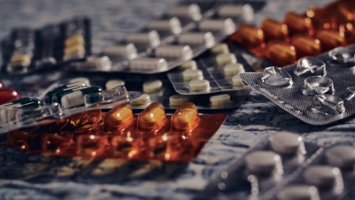 Polícia desmantela três farmácias clandestinas no distrito moçambicano de Mocuba