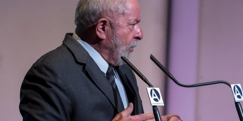 Lula da Silva submetido "sem complicações" a cirurgia para retirar carcinoma