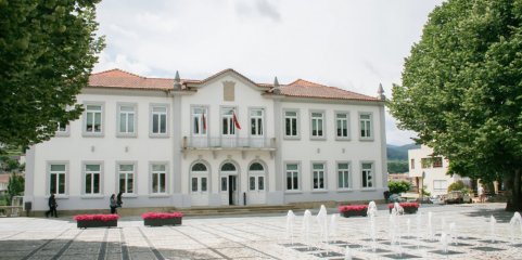 Assembleia Municipal de Melgaço pede solução urgente para cuidados de saúde