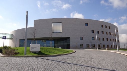 Fundação Champalimaud e hospital pediátrico do Vaticano assinam acordo em terapias contra o cancro