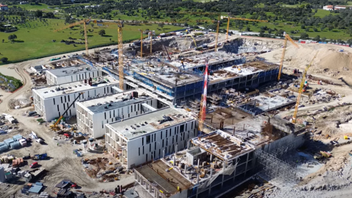 Governo reprograma encargo plurianual da obra do novo hospital em Évora