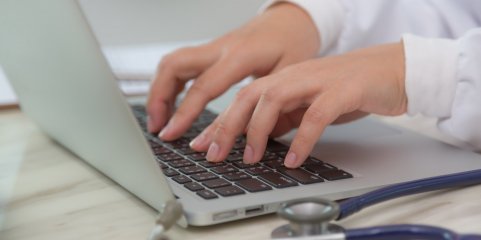 Exames Sem Papel permitiu a partilha de 262 milhões de resultados médicos em quatro anos