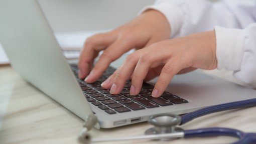 Exames Sem Papel permitiu a partilha de 262 milhões de resultados médicos em quatro anos