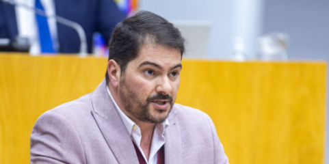 IL/Açores contra discurso “bairrista e anti-autonomista” na saúde