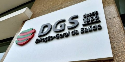 Ébola: DGS reforça deteção de casos importados e considera risco muito baixo na Europa