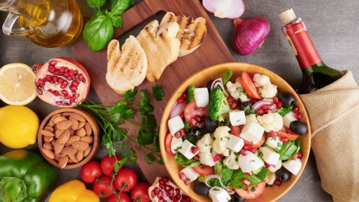 Dieta mediterrânica é chave para desenvolvimento cognitivo na adolescência - Estudo