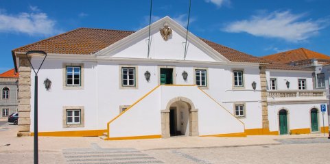 PSD acusa Câmara de Salvaterra de Magos de atrasar revisão de incentivos para atrair médicos