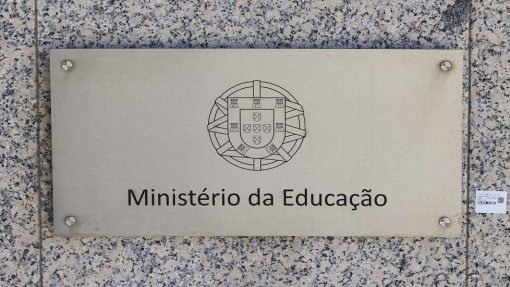 Ministério instrui diretores escolares a limitar acesso a documentação sobre juntas médicas