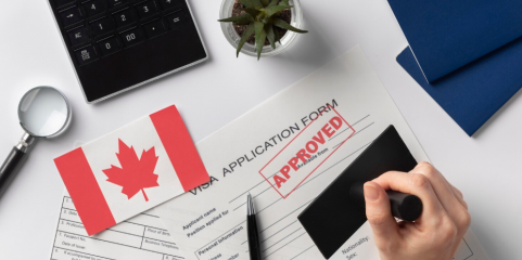 Ébola: Canadá suspende emissão de documentos de viagem para residentes de vários países