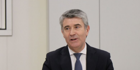 PS acusa Governo de teimosia na inflação, Montenegro lembra opções de Costa