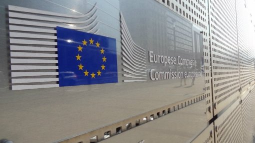 Ébola: Ministros da Saúde da UE em reunião extraordinária na sexta-feira para debater medidas