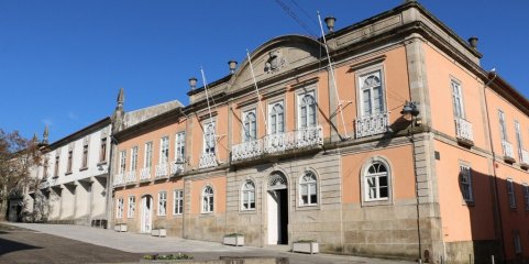 ARCOS DE VALDEVEZ: Câmara apoia jovens com acesso a consultas da especialidade