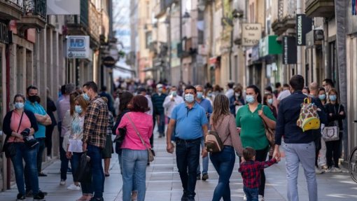 Portugueses são tolerantes, mas persiste discriminação étnica e de estrangeiros - estudo