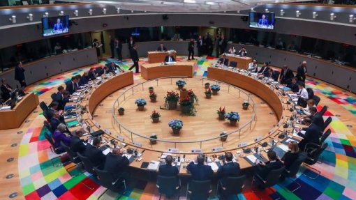 UE/Cimeira: Líderes europeus preocupados com propagação do Ébola na RDCongo e Uganda