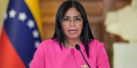 Presidente interina da Venezuela garante que não haverá explosões sociais
