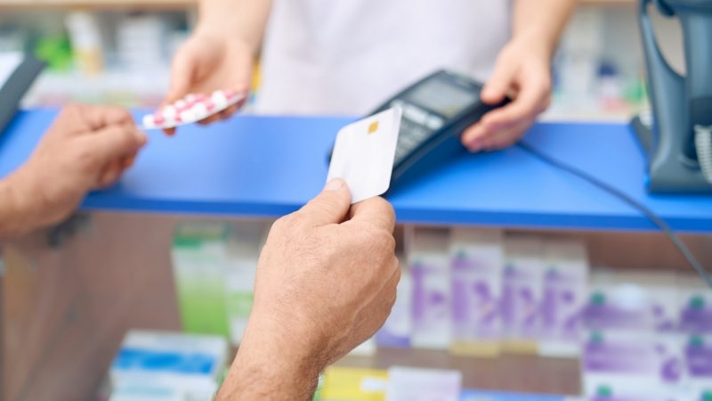 Utentes pedem mais ambição na quota de genéricos para maior poupança