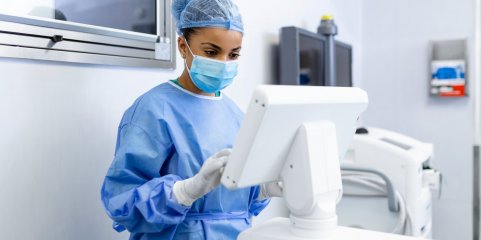 OESTE: Hospitais do Oeste investem 1,8 ME em robô para cirurgias
 