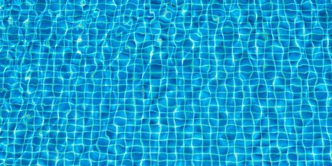 Piscinas de Évora encerram preventivamente após deteção de bactéria