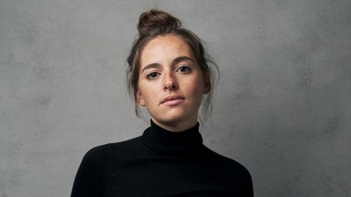 Sara Barros Leitão põe em cena monólogo sobre "espetro que teima" em pairar sobre aborto