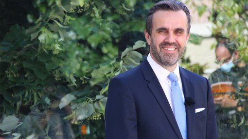 Bastonário dos médicos diz que é preciso corrigir falhas no SINACC