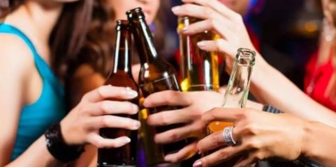 Cerca de 72% dos jovens com 18 anos admite uso de álcool nos últimos 12 meses
