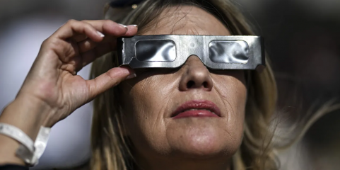 Óculos gratuitos para observação de eclipse solar podem ser reservados a partir de hoje - Ciência Viva