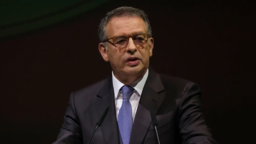 PR promulga diploma que clarifica regime excecional de incentivo aos médicos do SNS