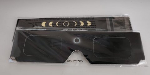 Eclipse solar: oftalmologista alerta para riscos de olhar diretamente para o Sol