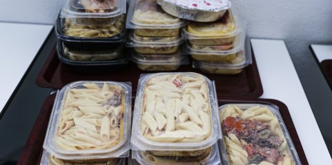 Novas regras sobre embalagens de alimentos começam a ser aplicadas na UE na quarta-feira