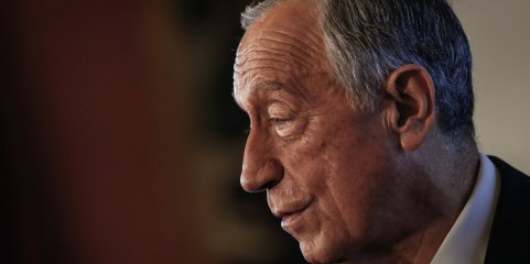 Marcelo Rebelo de Sousa agradece aos profissionais de saúde após ter alta do Hospital de Faro