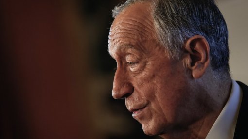 Marcelo Rebelo de Sousa agradece aos profissionais de saúde após ter alta do Hospital de Faro