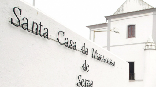 Estratégia para salvar Misericórdia de Serpa "colidiu com a política" - mesa demissionária