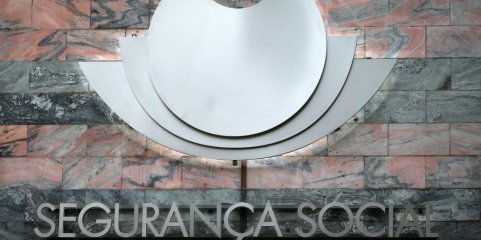 Grupo de trabalho da Segurança Social defende planos de pensões profissionais automáticos