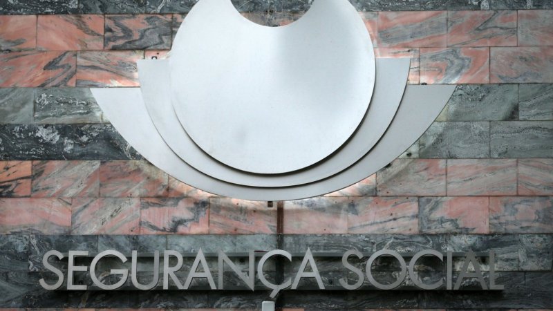 Grupo de trabalho da Segurança Social defende planos de pensões profissionais automáticos