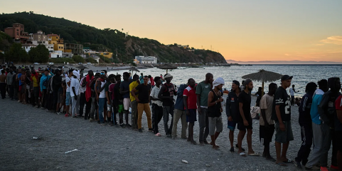 Espanha disponibiliza abrigos temporários para 1.800 migrantes em Ceuta
