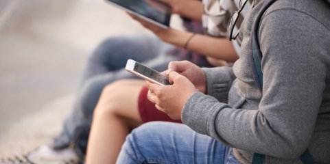 Uso de redes sociais abaixo dos 16 anos na Austrália recupera após proibição
