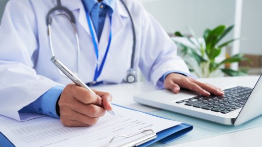 Quadro de referência do SNS prevê estagnação da cobertura de médicos de família até 2028
