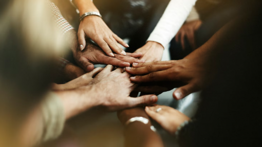 SOLIDARIEDADE: Liga contra o cancro lança campanha para recrutar voluntários