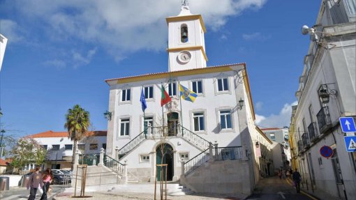 Almada "vê com bons olhos" abastecimento de água através da barragem de Castelo de Bode
