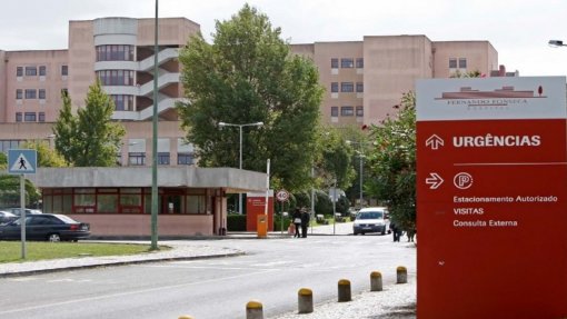 Doentes urgentes esperam quase seis horas no Amadora-Sintra