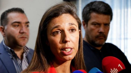 ULS Gaia/Espinho desistiu de queixa após acordo com ex-bastonária dos enfermeiros