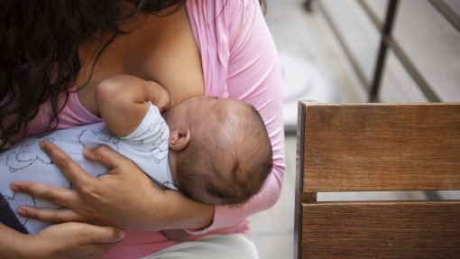 Aleitamento materno exclusivo até aos seis meses atinge valor máximo em Portugal