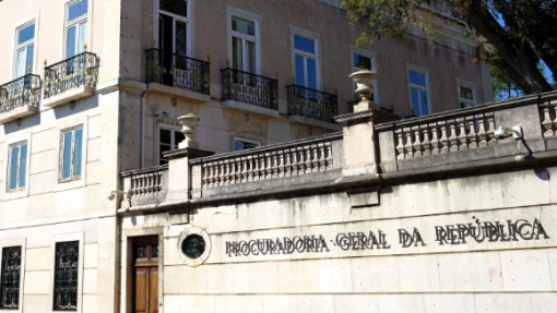 Ministério Público deduz acusação contra quatro pessoas no caso das gémeas
