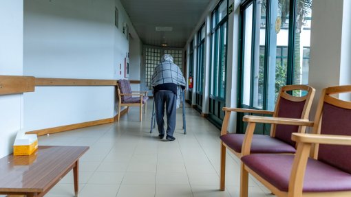 Mortes de utentes de lar em Estremoz com surto de gripe A sobem para sete