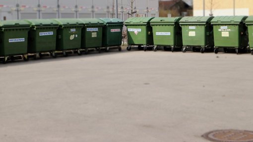CASTRO VERDE: Câmara municipal tem nova viatura para recolha de resíduos