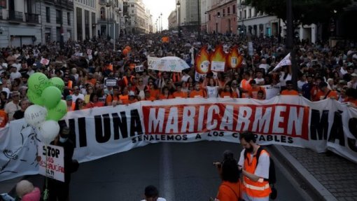 Protestos pelo direito à habitação juntaram cerca de 950 mil pessoas em Espanha