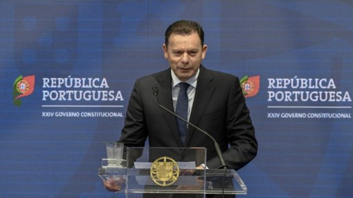 Montenegro discursa hoje no Parlamento Europeu com orçamento da UE em pano de fundo